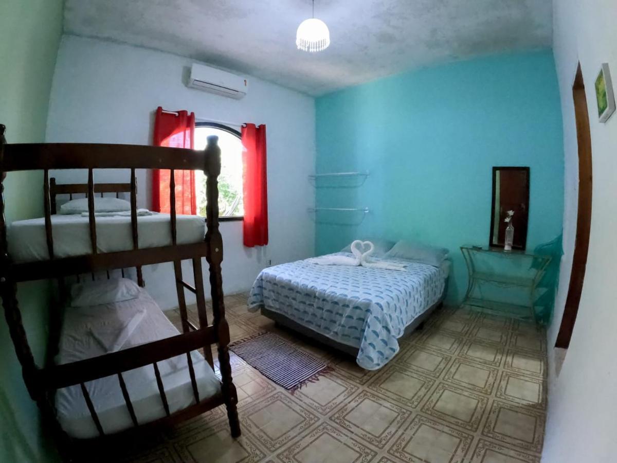 Casarao Hostel E Pousada Vila do Abraao Bagian luar foto