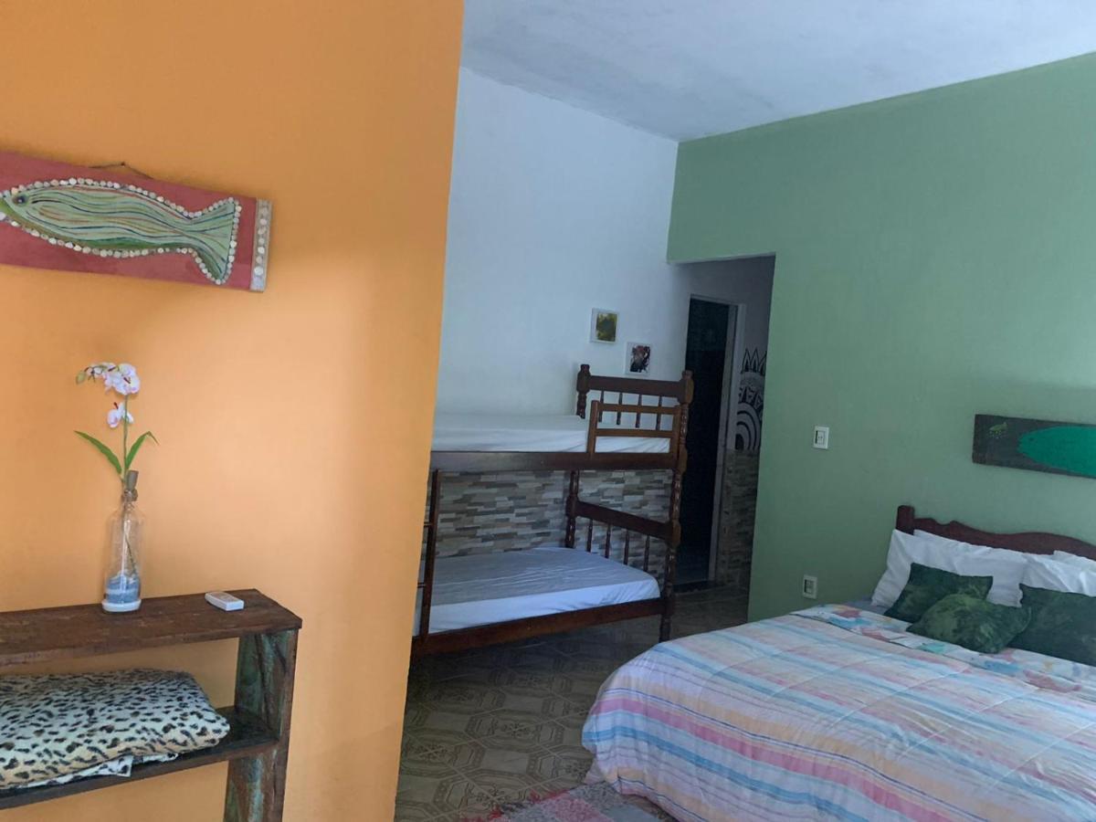 Casarao Hostel E Pousada Vila do Abraao Bagian luar foto