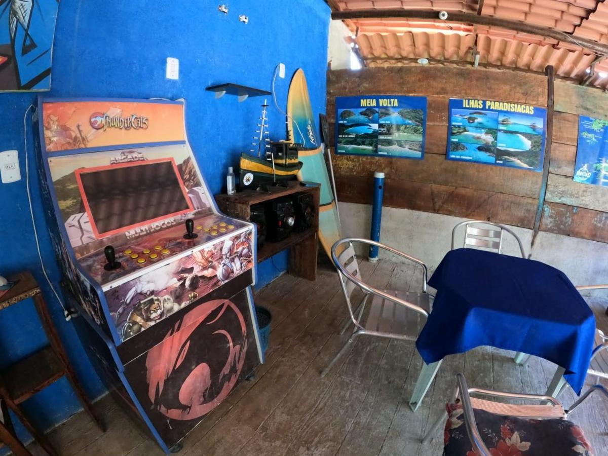 Casarao Hostel E Pousada Vila do Abraao Bagian luar foto